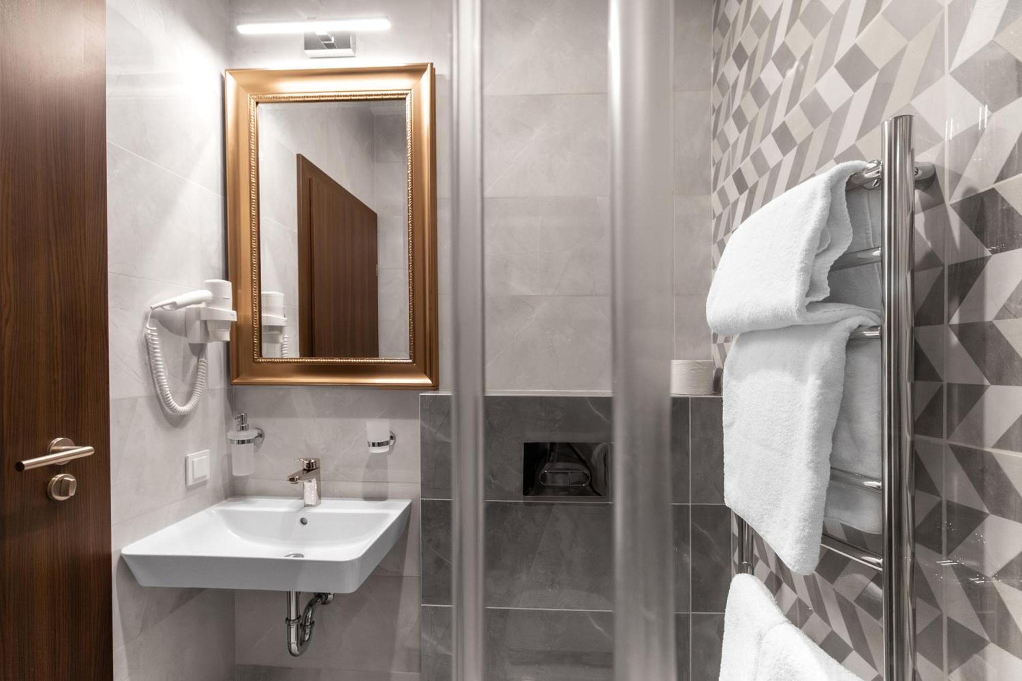 An Hotel Self Check-In Šiauliai Esterno foto